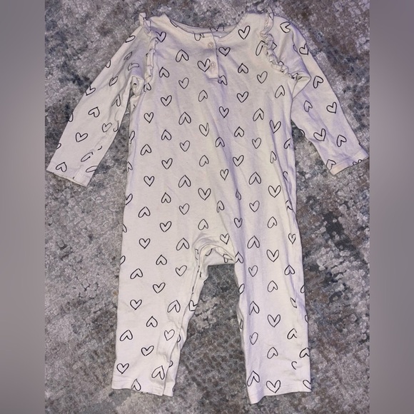 Old Navy Other - Old Navy jumpsuit size 18-24 months